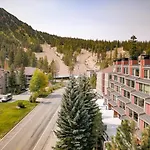 Summer Fun - Slopeside 4Br 3Ba With 3 Spas, Pool And Sauna - Perfect For Family And Friend Getaways All Year Round 1849 Condos 693 Condo