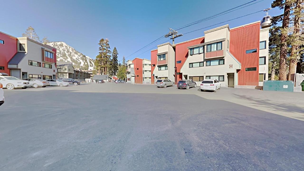 Summer Fun - Slopeside 4br 3ba With 3 Spas, Pool And Sauna - Perfect For Family And Friend Getaways Year Round 1849 693