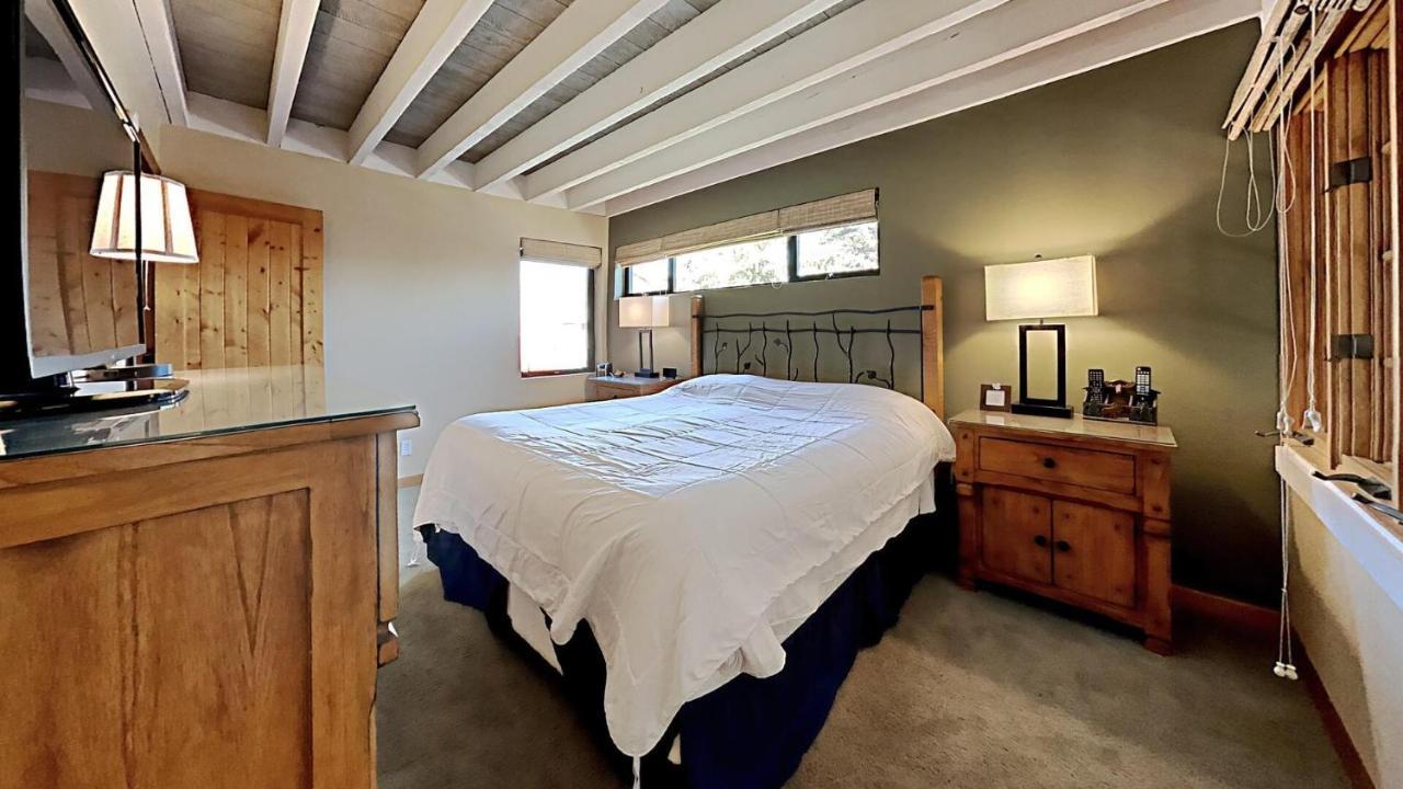 Summer Fun - Slopeside 4br 3ba With 3 Spas, Pool And Sauna - Perfect For Family And Friend Getaways Year Round 1849 693 * Mammoth Lakes