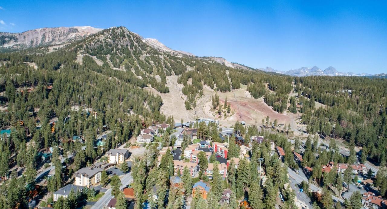 Summer Fun - Slopeside 4br 3ba With 3 Spas, Pool And Sauna - Perfect For Family And Friend Getaways Year Round 1849 693 Appartement