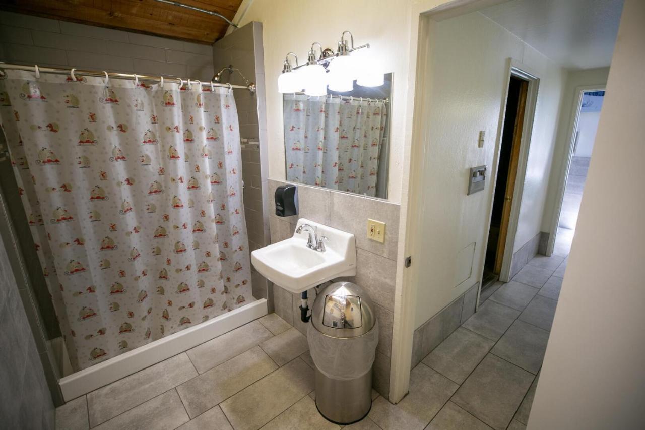 Appartement Summer Fun - Slopeside 4br 3ba With 3 Spas, Pool And Sauna - Perfect For Family And Friend Getaways Year Round 1849 693 Mammoth Lakes