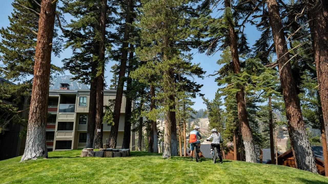 Summer Fun - Slopeside 4br 3ba With 3 Spas, Pool And Sauna - Perfect For Family And Friend Getaways Year Round 1849 693 Appartement Mammoth Lakes